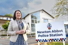 Commissioner unveils plan to reopen six more police station ‘front desks’